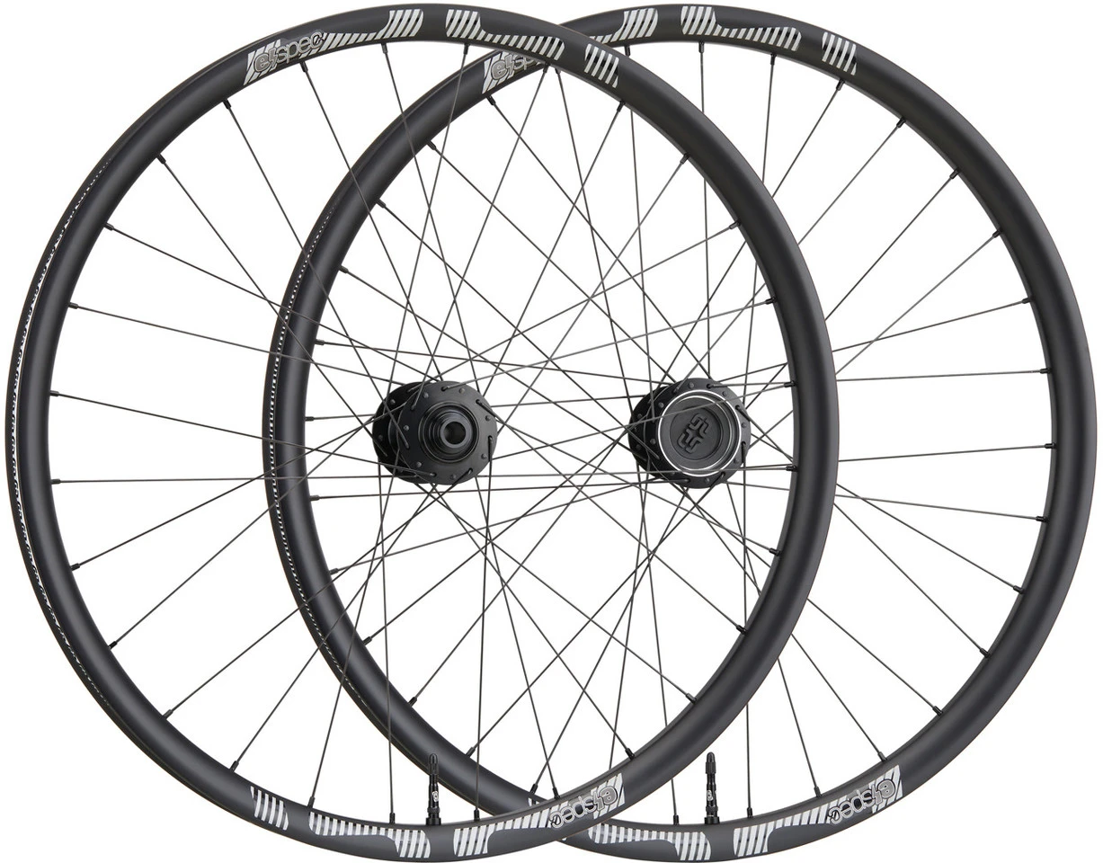E-thirteen Espec Race Carbon Enduro Boost 27,5" Laufradsatz 3 E-thirteen Espec Race Carbon Enduro Boost 27,5" Laufradsatz