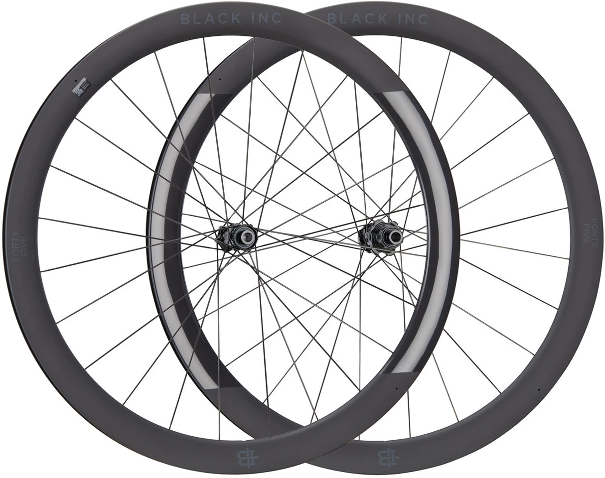 Forty Five Disc Center Lock Carbon 28" Laufradsatz 3 Forty Five Disc Center Lock Carbon 28" Laufradsatz