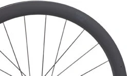 Forty Five Disc Center Lock Carbon 28" Laufradsatz 14 Forty Five Disc Center Lock Carbon 28" Laufradsatz -Abus Fahrrader Geschaft 386759