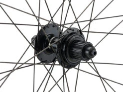 Mountain Deore Disc Center Lock DT Swiss 533D 29" Laufradsatz -Abus Fahrrader Geschaft 397082