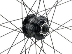 Urban Alivio Disc 6-Loch DT Swiss 466d 28" Laufradsatz -Abus Fahrrader Geschaft 399640