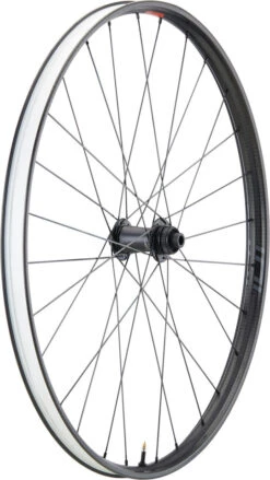 ZIPP 101 XPLR Carbon Tubeless Disc Center Lock 27,5" Laufradsatz -Abus Fahrrader Geschaft 417042