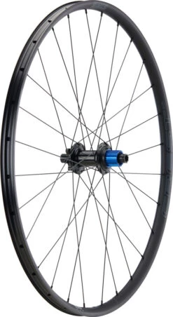 Tune Race 25 Boost Disc 6-Loch 29" Laufradsatz 11 Tune Race 25 Boost Disc 6-Loch 29" Laufradsatz -Abus Fahrrader Geschaft 451152